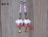 1pc 1pc Omamori Fortune Kiten Cat Good-luck Wealth Cute Phone Accessory Bag Pendant Charm Nice Gift Y16(price is for 1pcs)